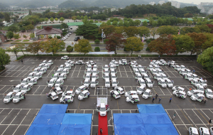 2013년 10월 제10차 사회복지기관 차량지원 공모사업 (100대 지원, 누적 1,000대) 사진