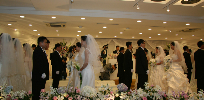 2008년 10월 다문화 사랑 한마음 합동 결혼식 진행(~2014) 사진